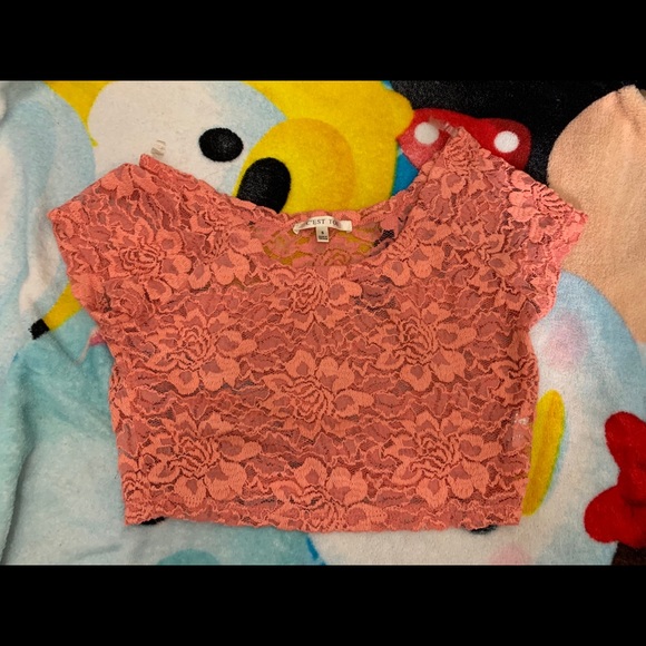 Clothes - Picture 6 of 8